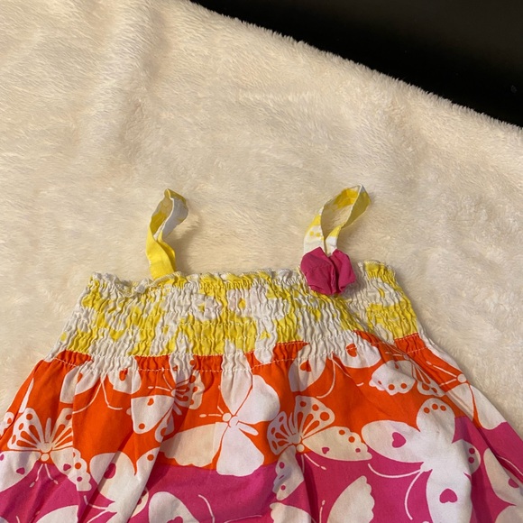 Butterfly 🦋 Girl Top Size 6m - Picture 2 of 4